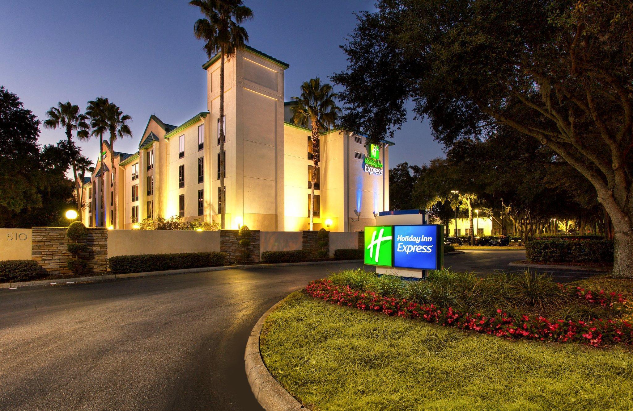 Holiday Inn Express Tampa-Brandon, An Ihg Hotel Exterior photo